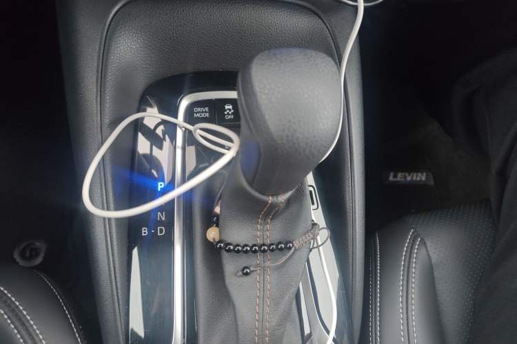 Used Toyota Levin 2024 Smart Electric Hybrid Dual-Engine 1.8L Luxury Edition