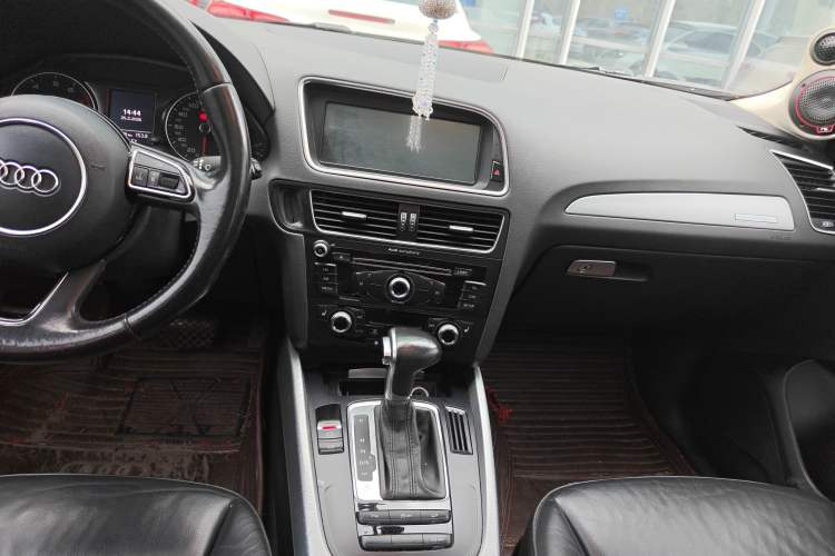 Used Audi Q5 2015 40 TFSI Technology Edition