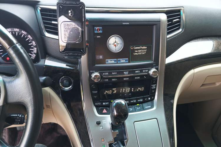 Used Toyota Alphard 2012 3.5L Luxury Edition Audio And AC Panel