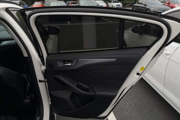 Used Ford Focus Active 2021 EcoBoost 180 Automatic Trendy Model
