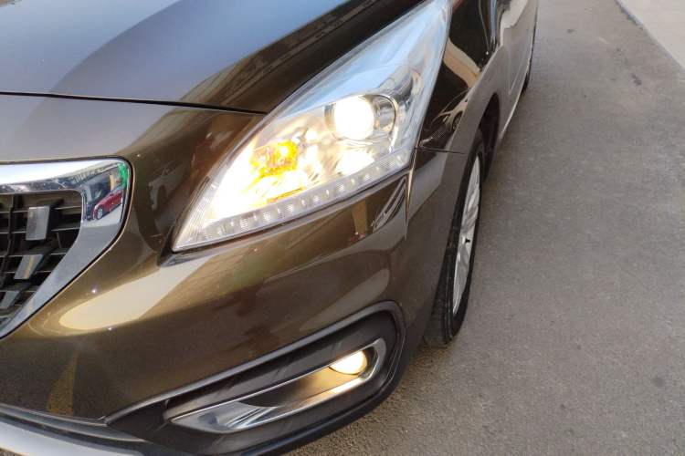 Used Peugeot 3008 2018 2.0L Automatic Classic Edition