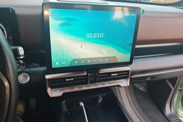 Used JMC DaDao 2023 Fly-Jiang 2.3T Diesel Automatic 4x4 Extreme Edition Audio And AC Panel