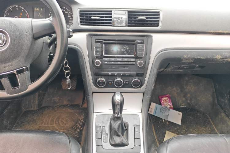 Used Volkswagen Passat 2013 1.8TSI DSG Government Procurement Edition Audio And AC Panel