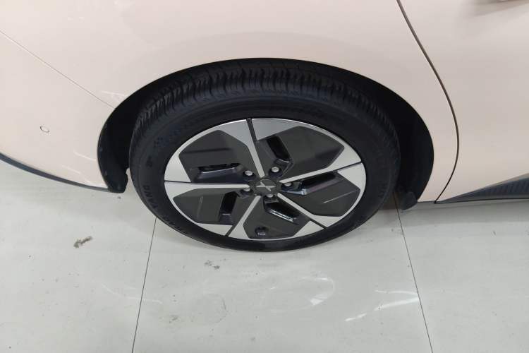 Used XPeng MONA M03 2024 620 with Ultra-Long Range