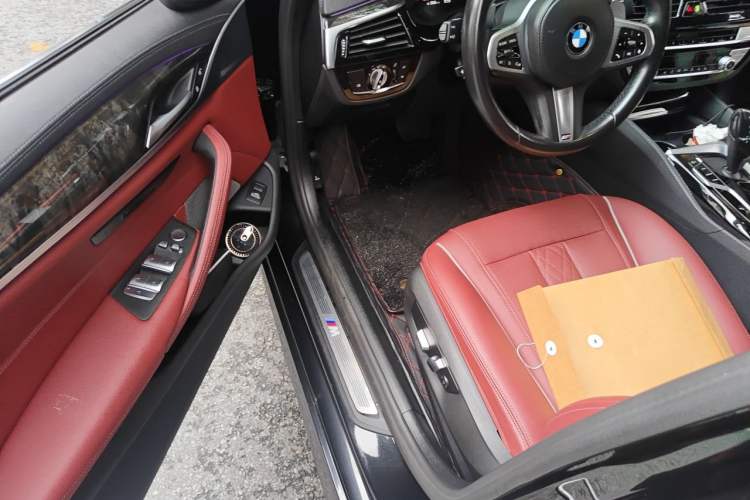 Used BMW 5 Series 2021 530Li Leading Model M Sport Package
