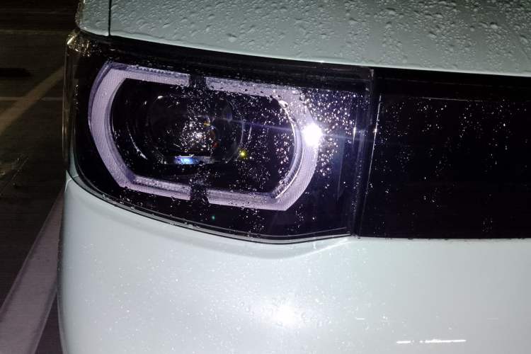 Used Wuling Hongguang MINIEV 2021 Macaron Fashion Model Lithium Iron Phosphate
