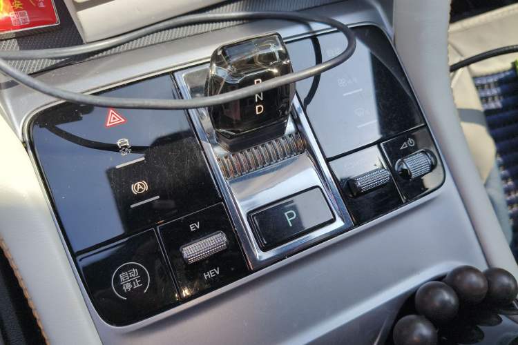 Used BYD Song PLUS New Energy 2024 HONOR Edition DM-i 110km Flagship PLUS
