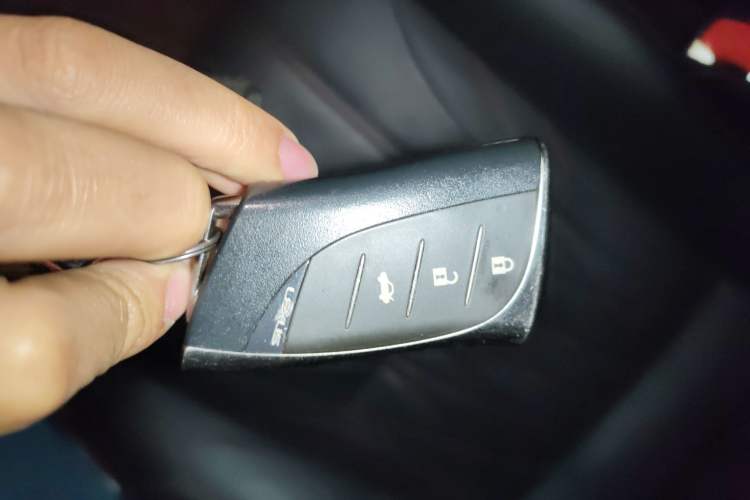 Used Lexus LS 2021 500h Executive Edition Vehicle Key