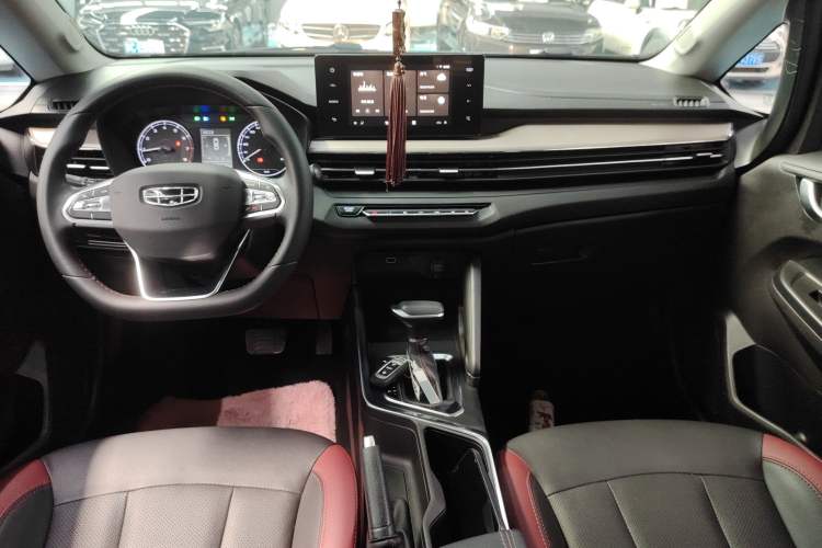 Used Geely Auto Vision X3 2021 PRO 1.5L CVT Deluxe Model
