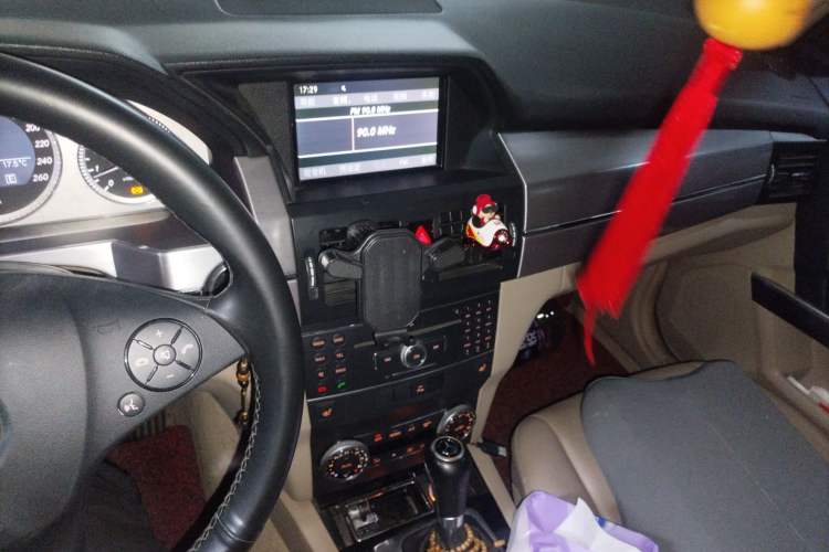 Used Mercedes-Benz GLK-Class 2011 GLK 300 4MATIC Fashion Model Audio And AC Panel