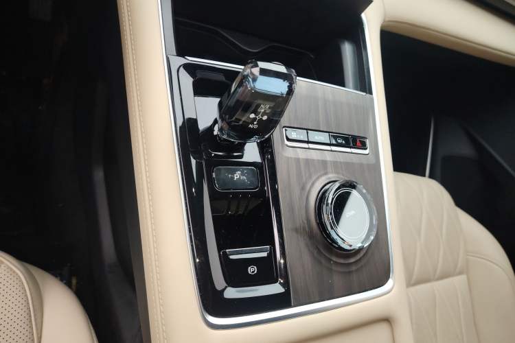 Used Geely Auto Monjaro L 2025 Dongfang Yao 2.0TD Automatic Jinzhao Edition