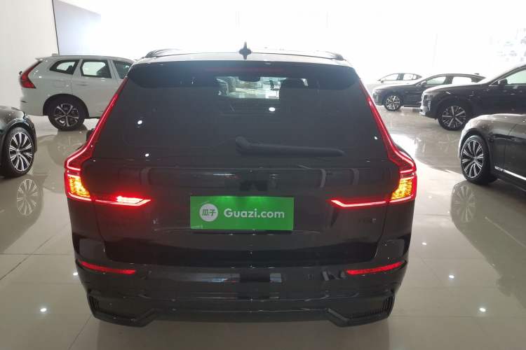 Used Volvo XC60 New Energy 2025 Plug-in Hybrid Long-Range All-Wheel Drive Zhiyuan Extreme Night Black Edition