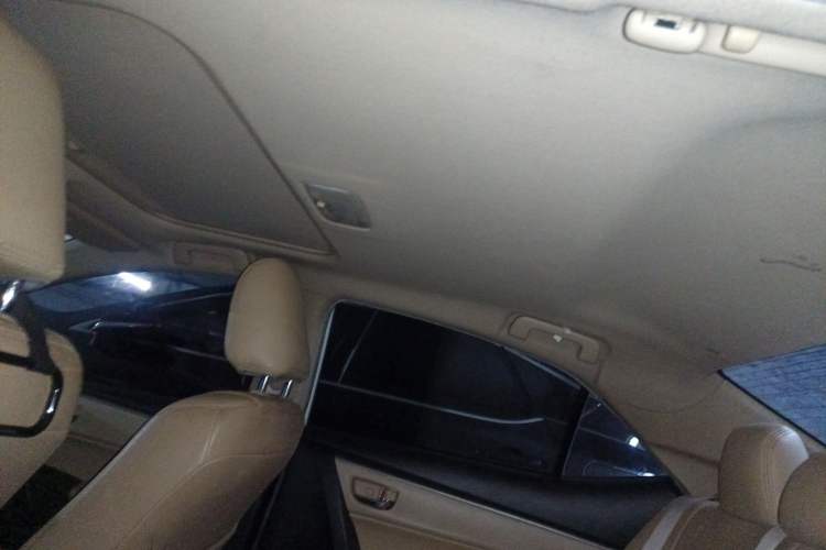 Used Toyota Levin 2015 1.8GS CVT Orange Limited Edition Headliner