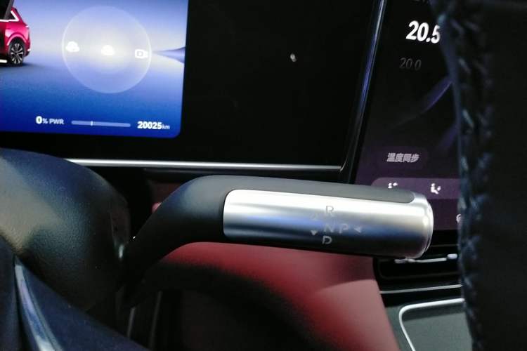 Used Hima AITO M7 2026 Model Range-Extending Ultra All-Wheel Drive 5-Seater Version Gear Lever