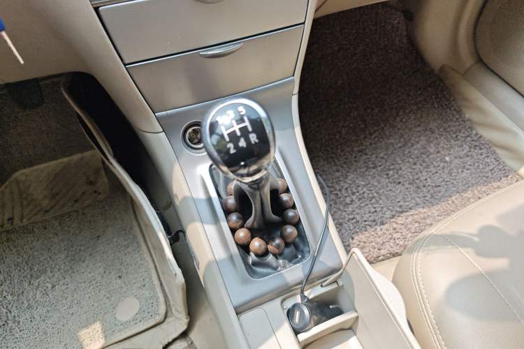 Used Toyota Corolla EX 2013 1.6L Manual Luxury Edition