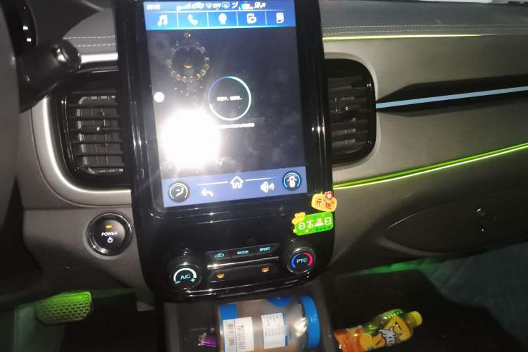 Used Chery Little Ant 2022 Sweet Pink Edition Half-Sugar Version Lithium Iron Phosphate 29.2 kWh 30 kW 301 km