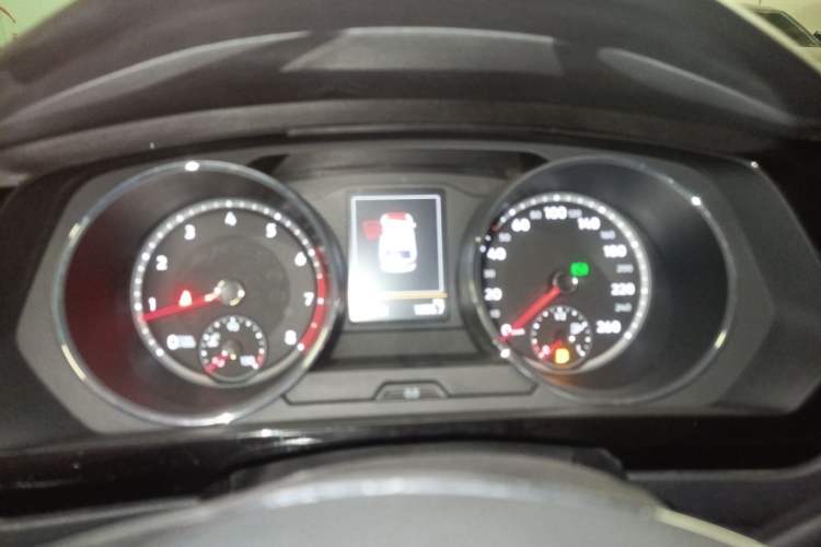 Used Volkswagen Tiguan L 2018 Facelift 330TSI Automatic Two-Wheel Drive Luxury Edition Instrument Cluster