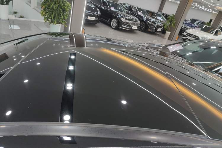 Used Mercedes-Benz E-Class 2025 Facelift E 300 L Luxury Edition Roof