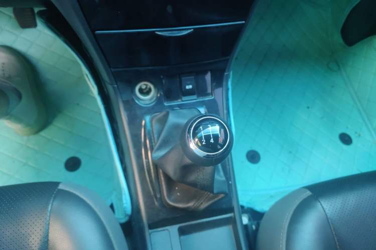 Used BYD F3 2012 Energy-Saving Model 1.5L Manual Comfort Version
