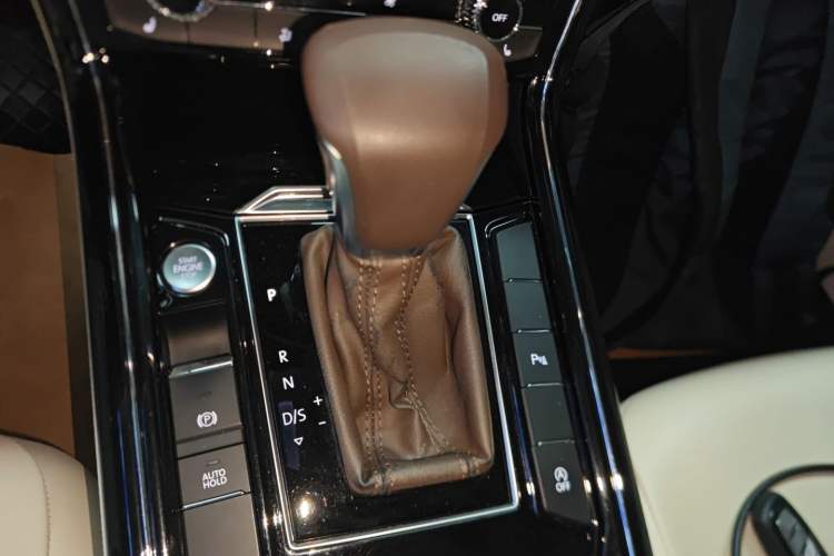 Used Volkswagen Phideon 2021 380TSI Luxury Edition