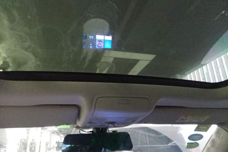 Used Volkswagen Tiguan L 2017 300TSI Automatic Two-Wheel Drive Silk Road Comfort Edition