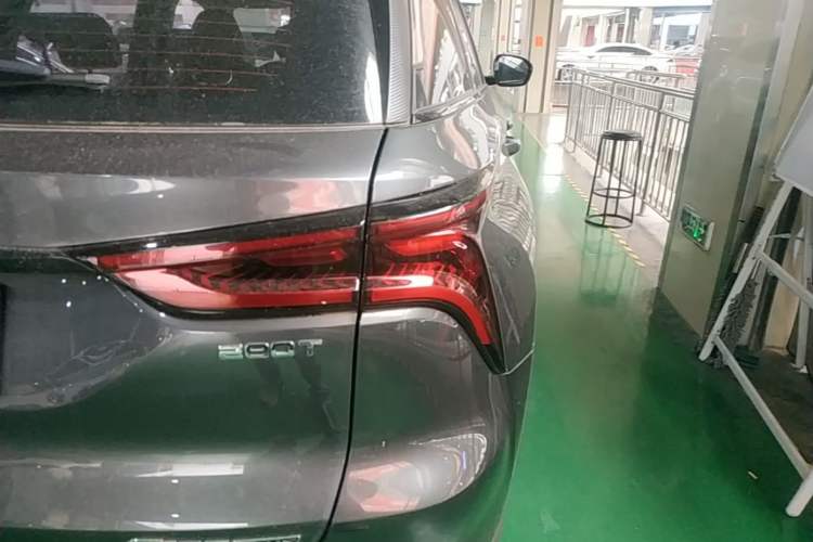Used CHANGAN CS75 PLUS 2022 1.5T Automatic Prestige Model
