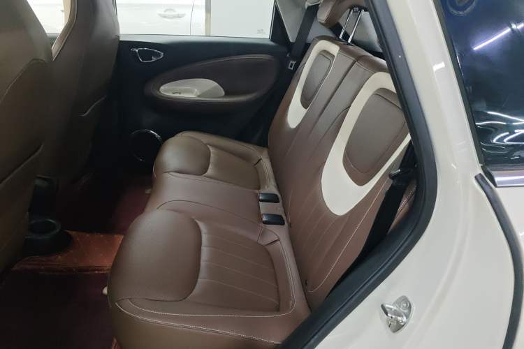 Used Wuling Bingo 2023 333 km Lingxi Connected+ Version
