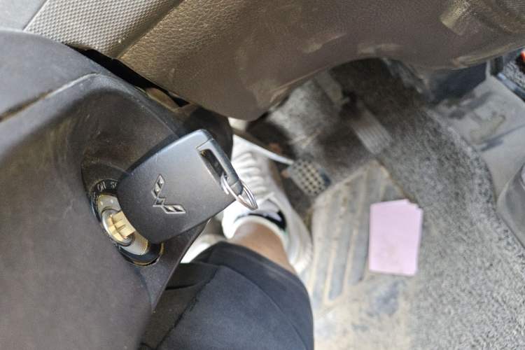 Used Wuling Rongguang 2014 1.2L S Base Model