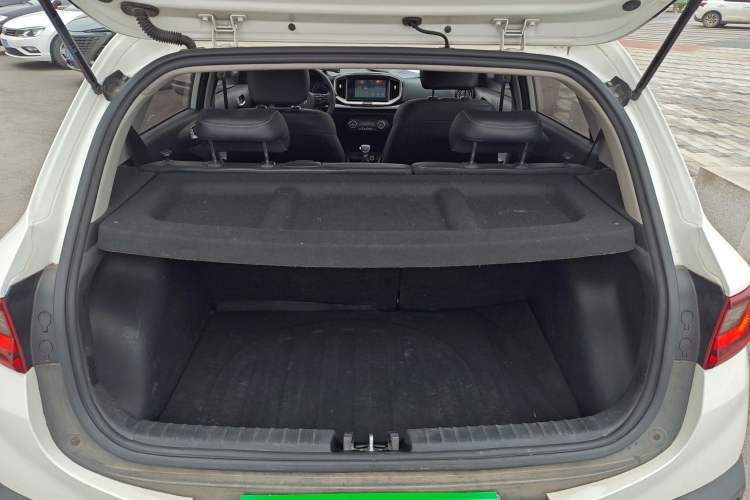 Used Kia kx1 Stonic 2019 1.4L Automatic Fun Edition China V Standard