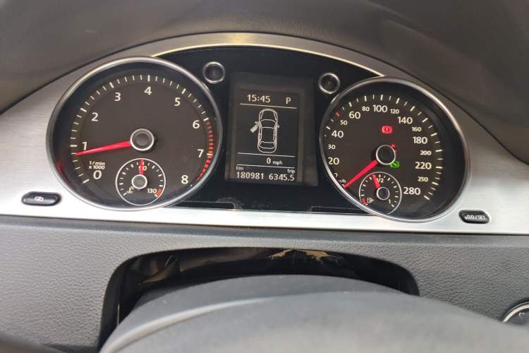 Used Volkswagen FAW-Volkswagen CC 2011 1.8TSI Luxury Model