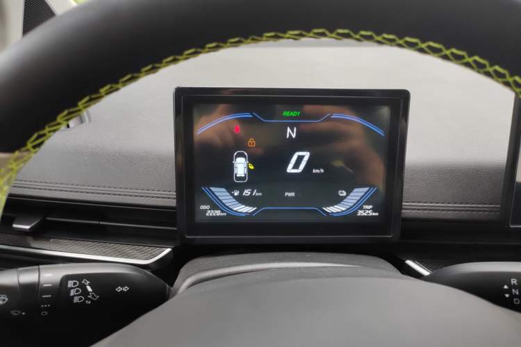 Used Yudo Yudo3 2023 415 km Active Version