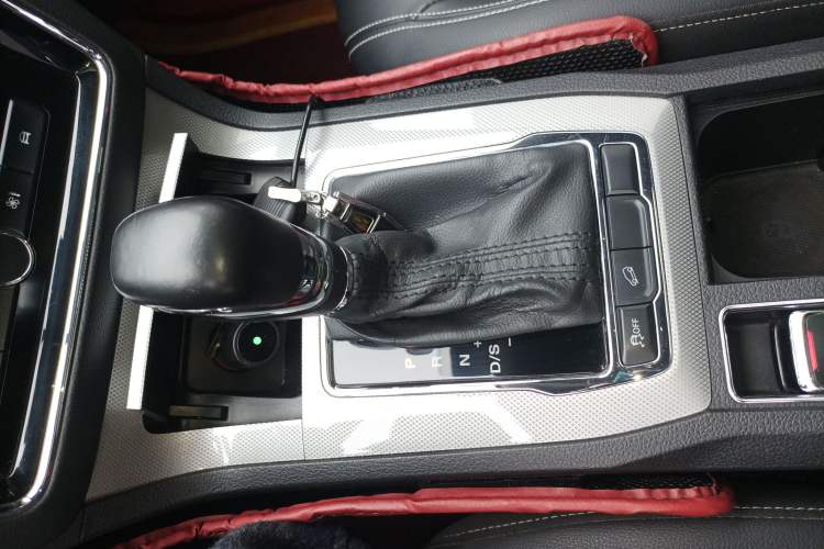 Used Roewe RX5 2020 20T Automatic 4G Connect Superior Flagship Edition