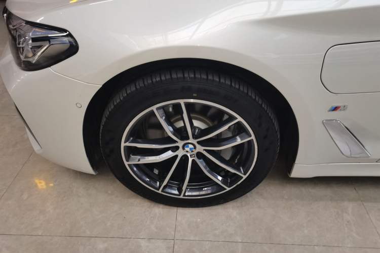 Used BMW 5 Series New Energy 2021 535Le M Sport Package
