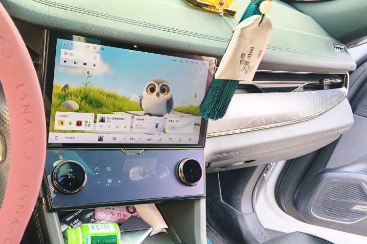 Used Lynk & Co 09 2021 2.0T Halo Seven-Seater