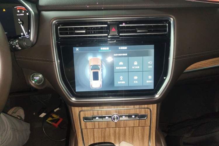 Used Roewe RX8 2018 30T Smart Connectivity Two-Wheel Drive Flagship Edition
