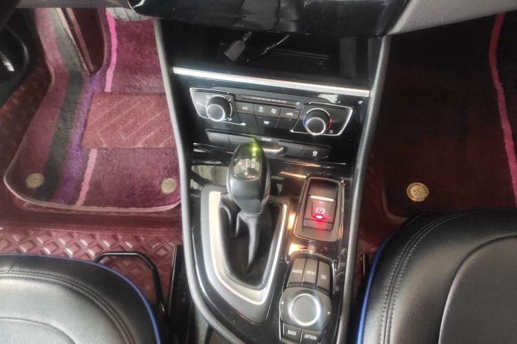 Used BMW 2 Series Active Tourer 2016 218i Fashion Model Gear Lever