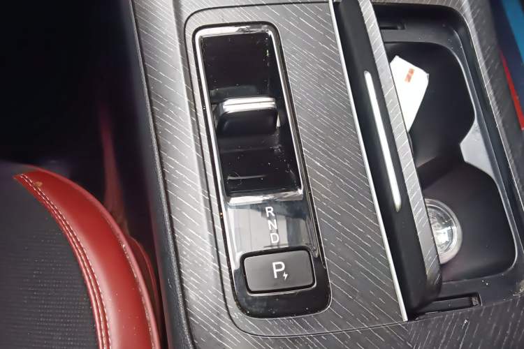 Used Venucia V DD-i 2023 60km iD Version