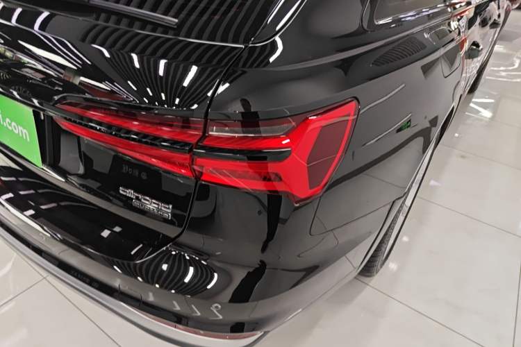 Used Audi A6 2023 allroad quattro 55 TFSI Explorer Edition
