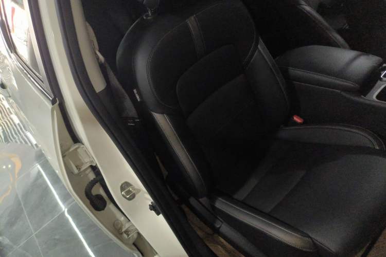 Used Nissan Sylphy 2021 1.6L XL CVT Enjoyment Edition Right Front Seat