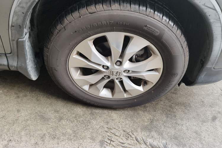 Used Honda CR-V 2012 2.4L four-wheel drive luxury version
