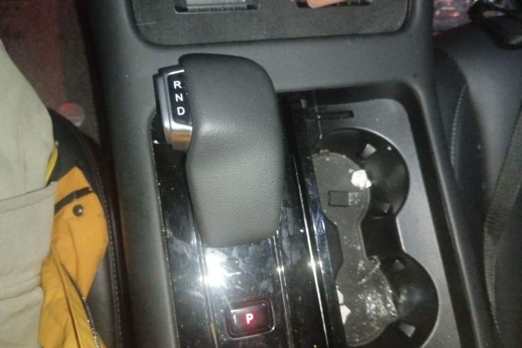 Used Hima AITO M7 2024 1.5T Rear-Drive Plus Version 5 Seats Gear Lever