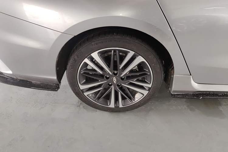 Used Chery Arrizo 8 2023 High-Performance Edition 2.0T DCT Powerfully Equipped