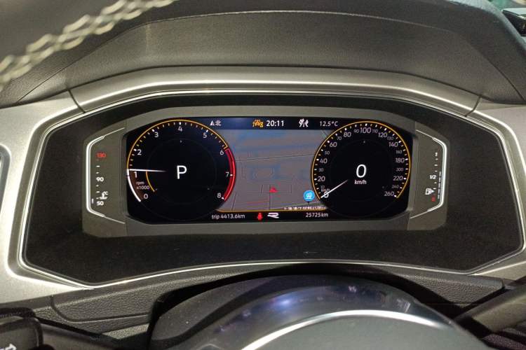 Used Volkswagen T-ROC 2022 280TSI DSG Two-Wheel Drive R-Line Pro PLUS
