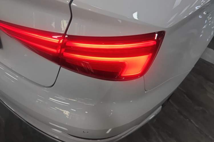 Used Audi A3 2017 Limousine 40 TFSI Sport Edition
