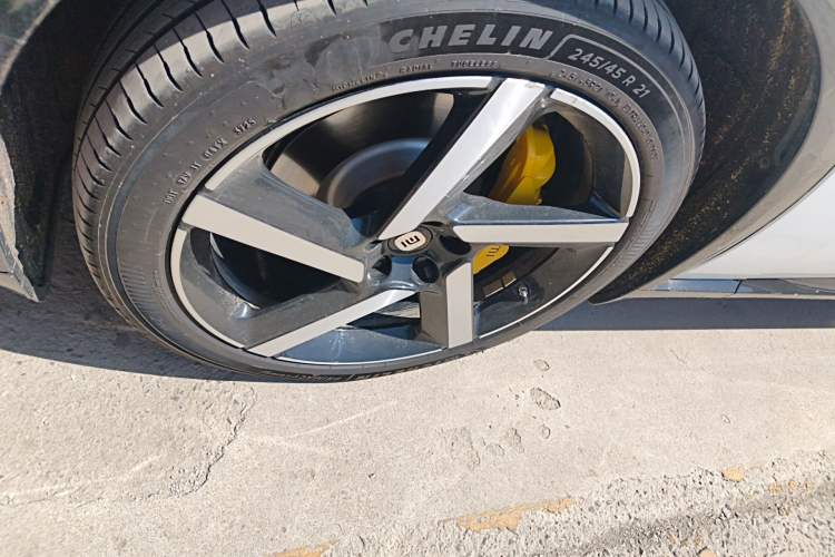 Used Xiaomi Auto YU7 2025 Ultra-Long Range Rear-Wheel Drive Version
