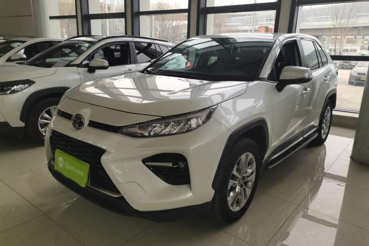 Used Toyota Wildlander 2020 2.0L CVT 4x4 Luxury Edition