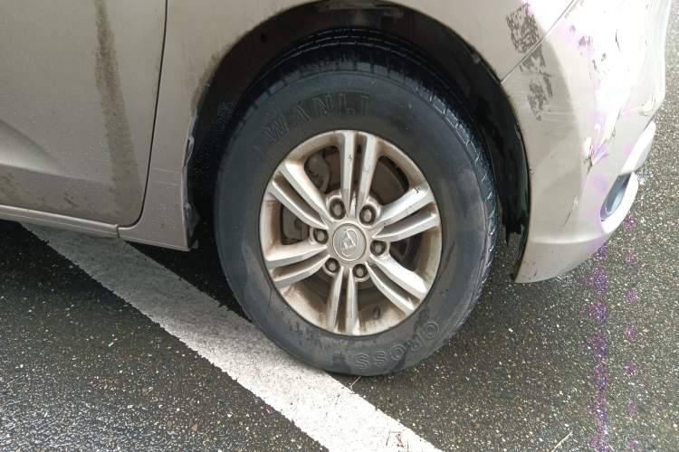 Used SAIC MAXUS G10 2016 2.4L Manual Elite Edition