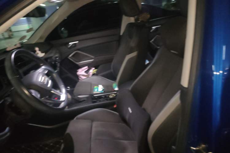 Used Audi Q3 2021 35 TFSI Progressive Dynamic Edition
