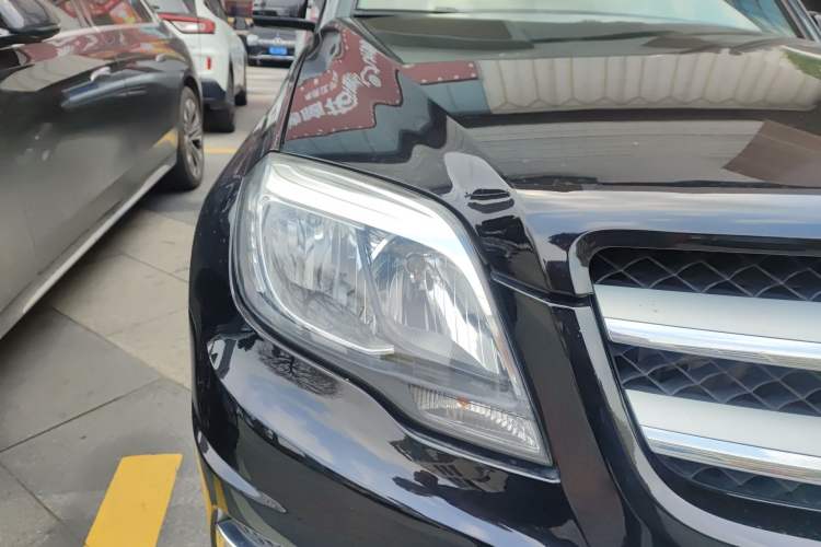 Used Mercedes-Benz GLK-Class 2015 GLK 260 4MATIC Dynamic Edition Ultimate Version Right Front Headlight