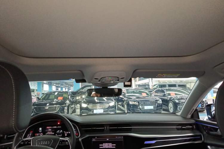 Used Audi A7L 2024 45TFSI quattro S-line Visionary Edition Flow Crystal Package